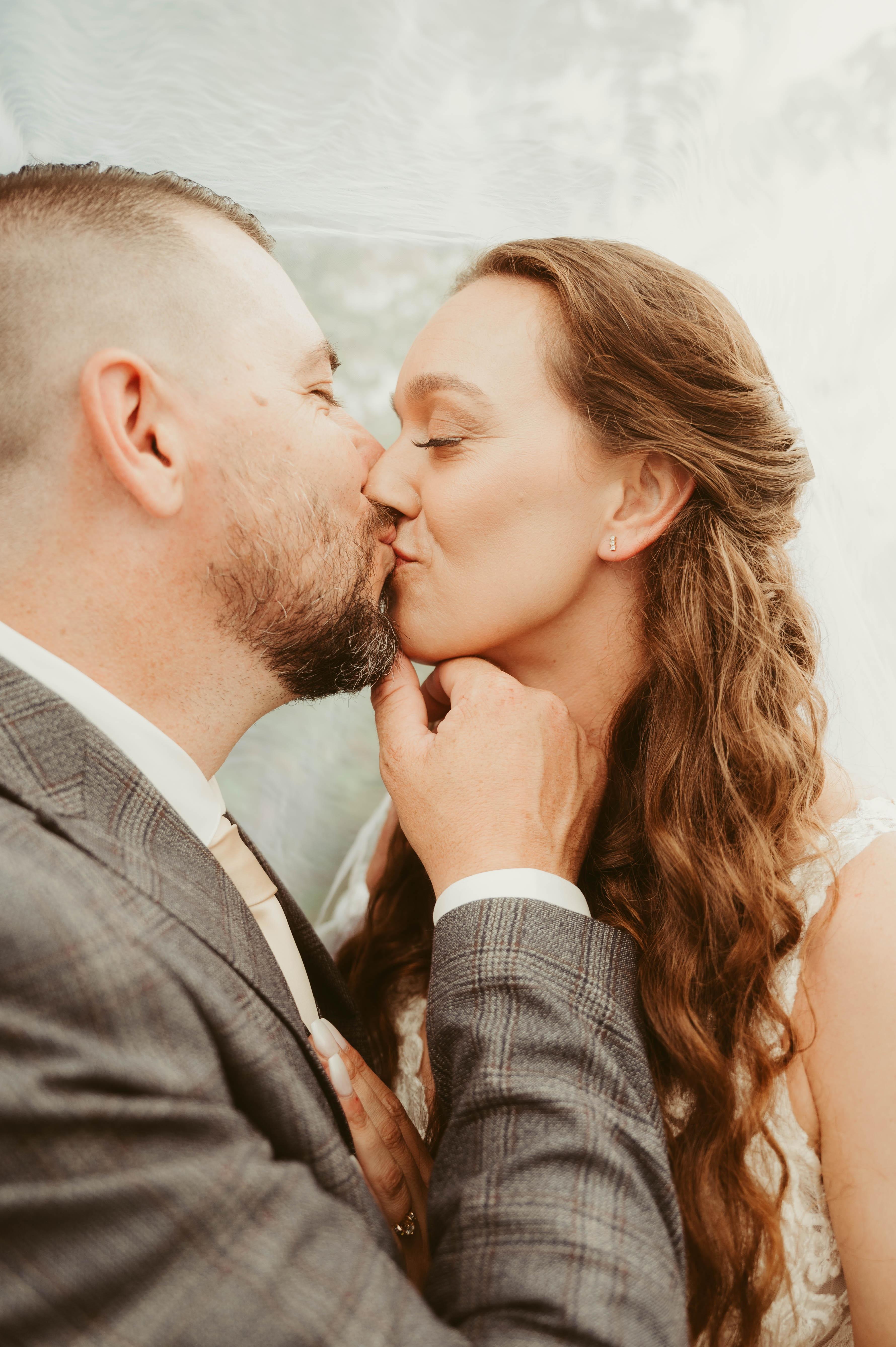 A Vintage Wedding in Pembroke: The Story of Amber and Stephen